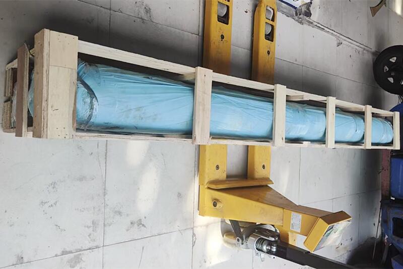 Packing - Wooden Pallet For Silicone Membrane Sheets